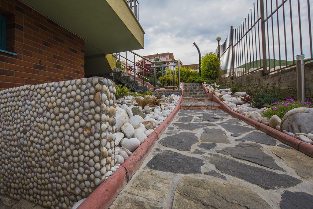 Jbh Hotel Sveti Vlas Exteriér fotografie